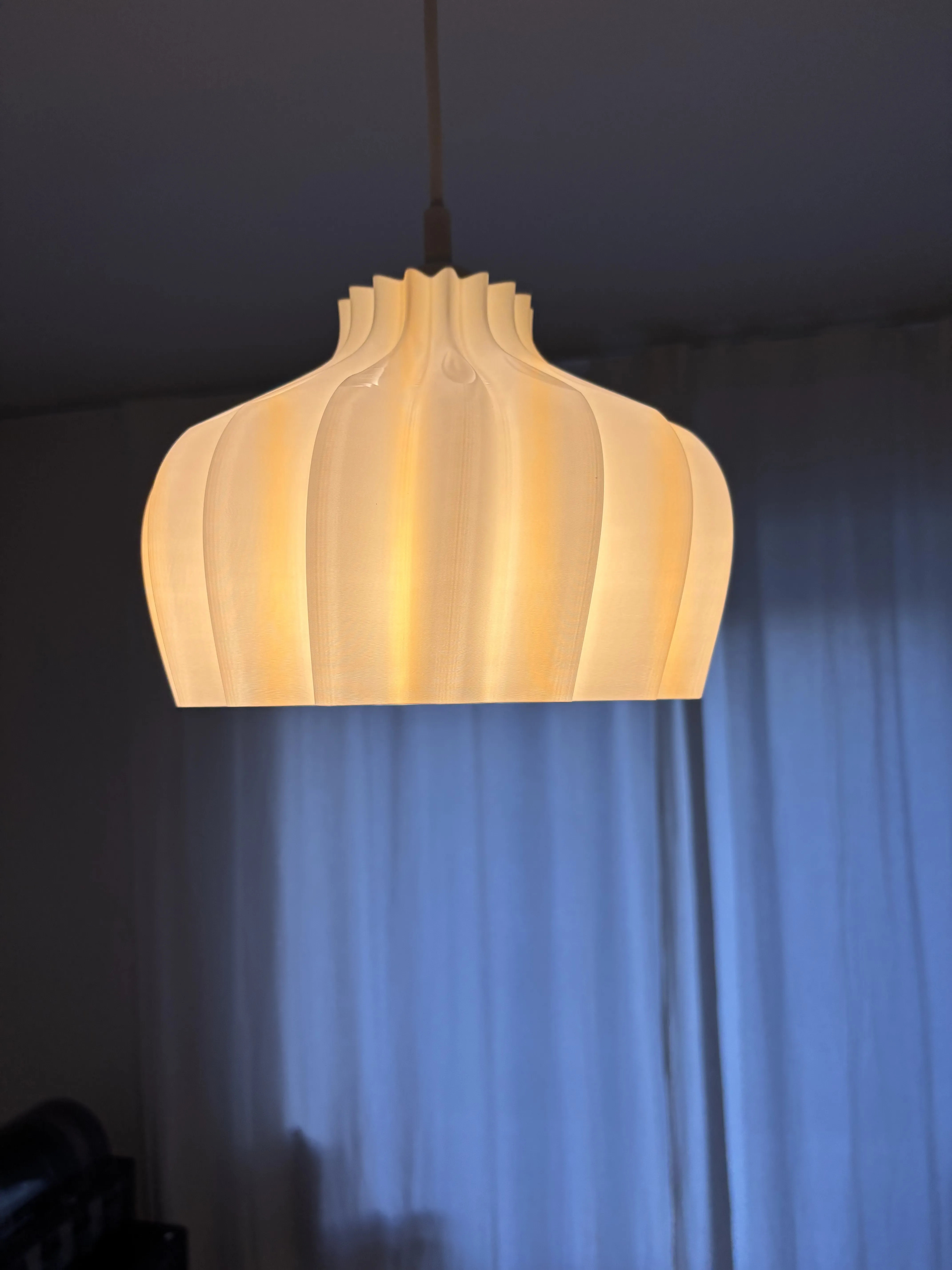 Lustre aceso